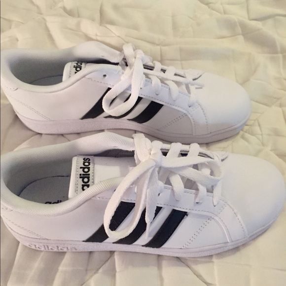 adidas Shoes - Adidas shoes